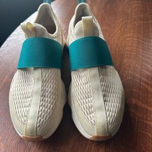 Sorel Cream and Teal Slip-On Shoes